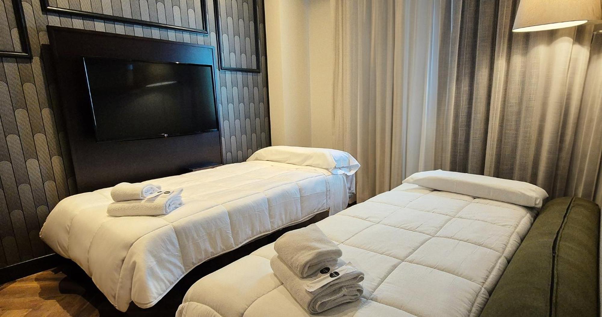 Vértice Sevilla Aljarafe Bormujos Extérieur photo